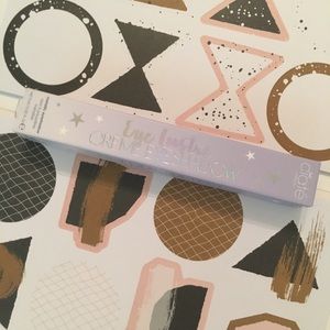 🆕 Ciate London Creme Eyeshadow in Ice